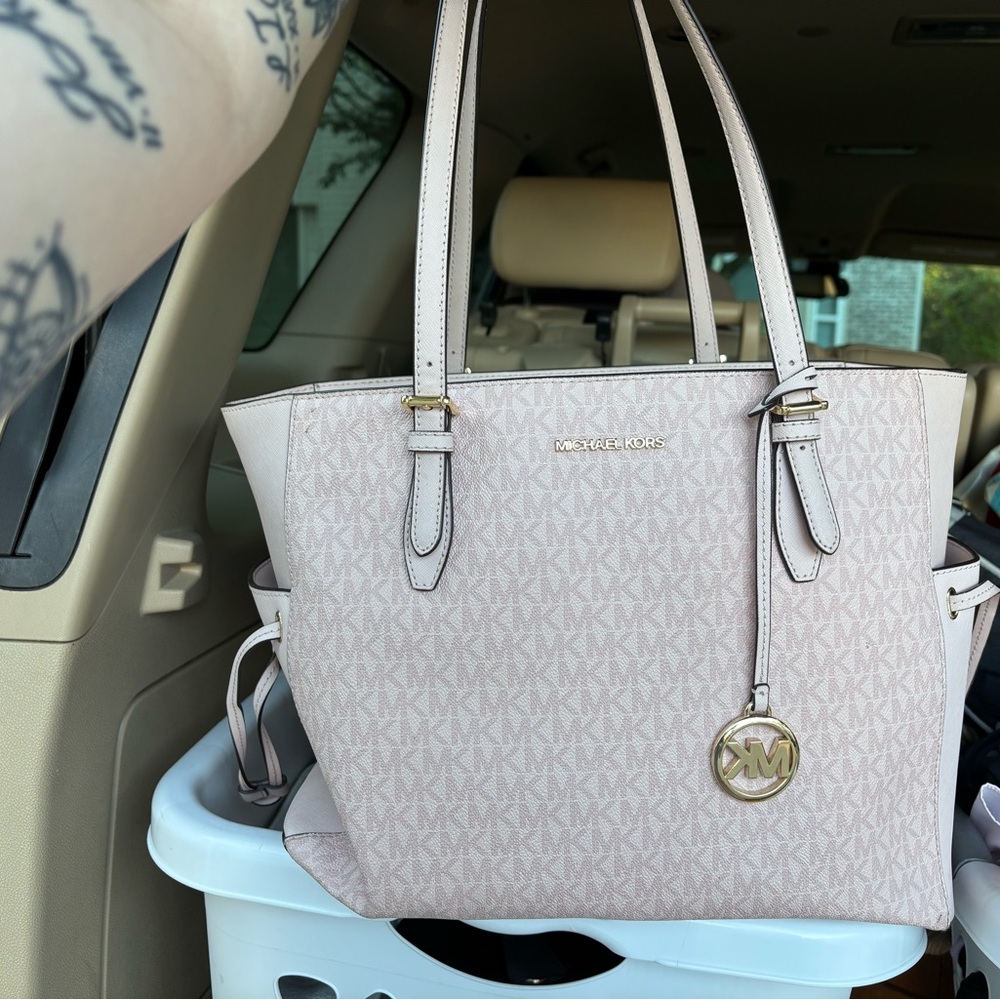 Michael Kors Pink Tote Bag with Structured Design